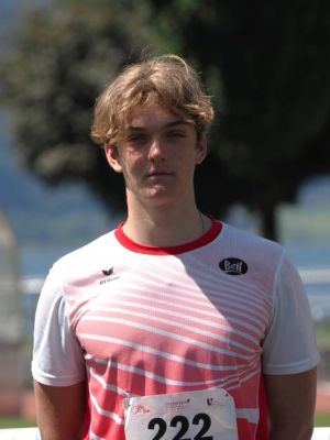 Luca Lüthi